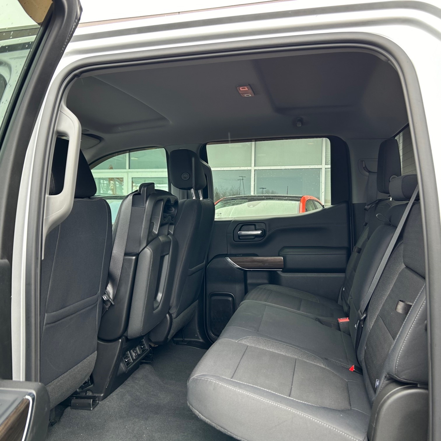 car_image
