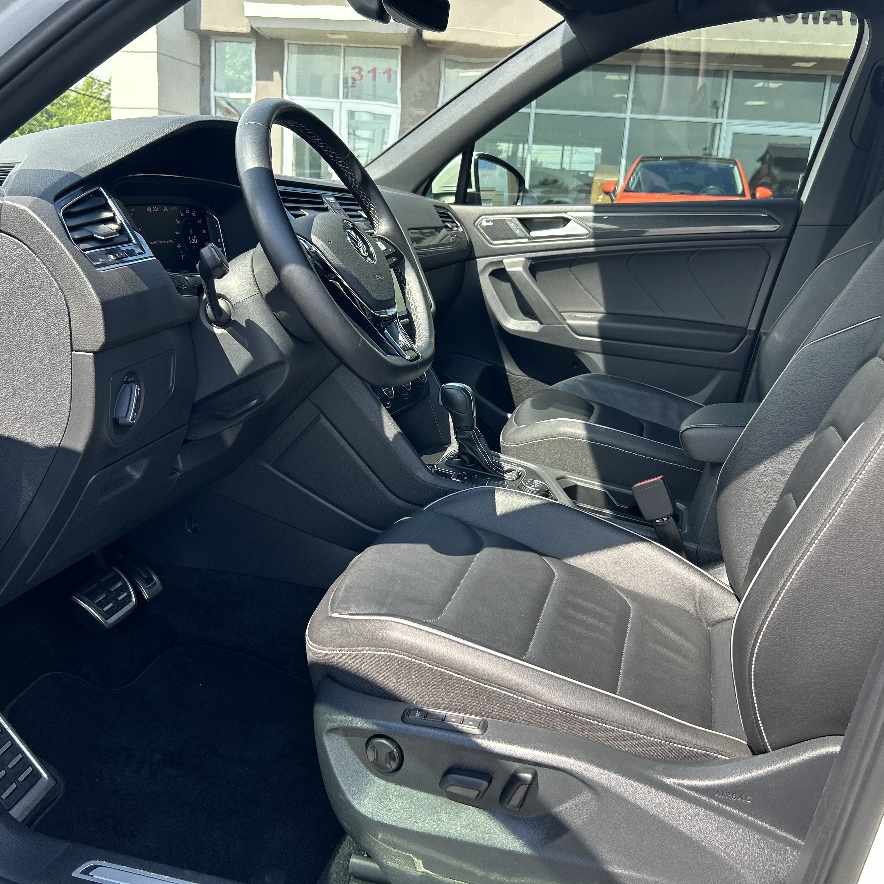 individual car image