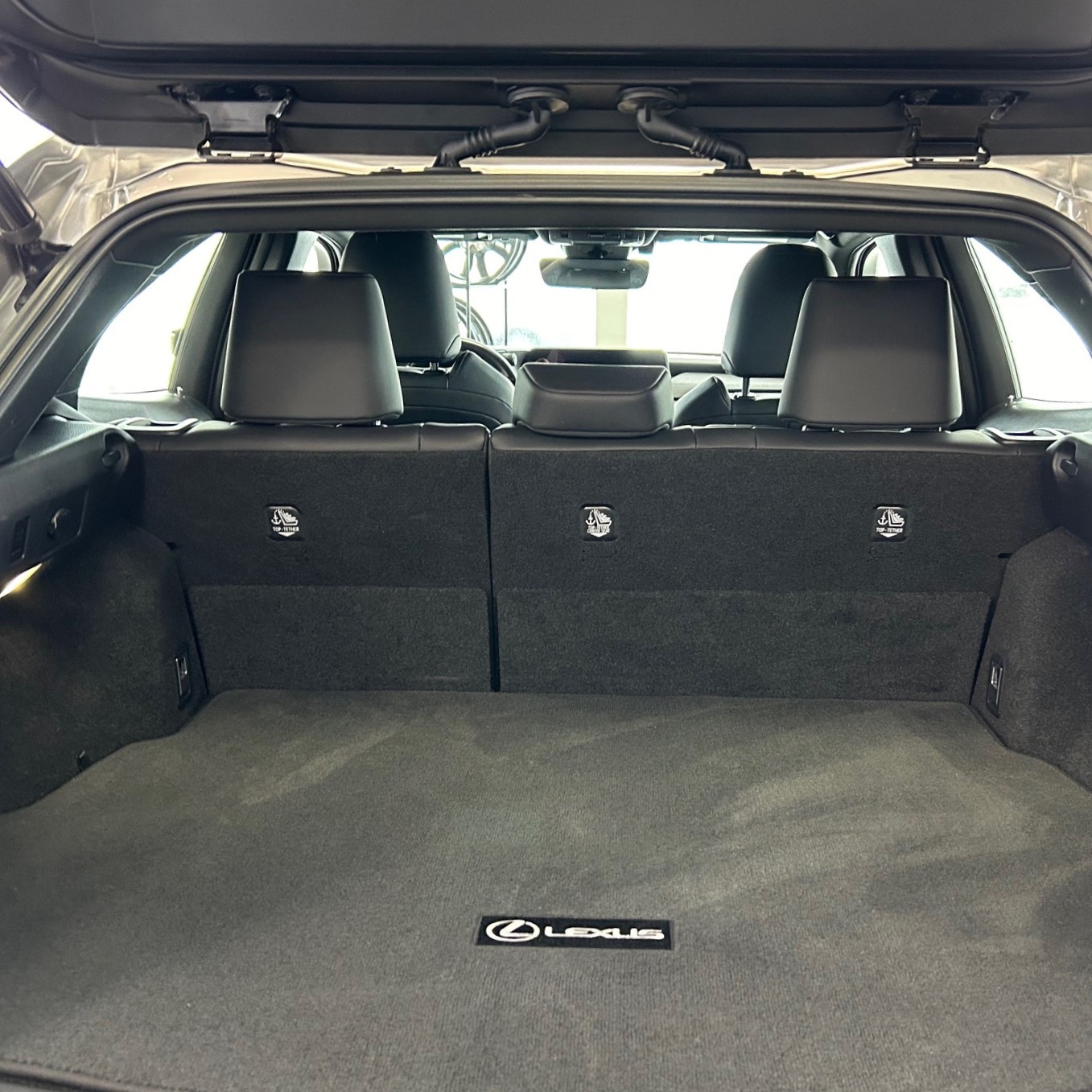 individual car image