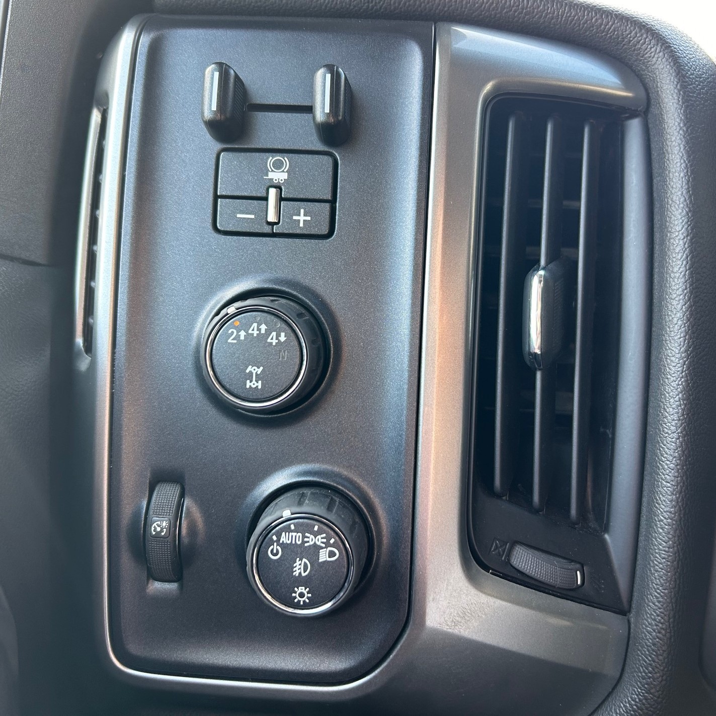 individual car image