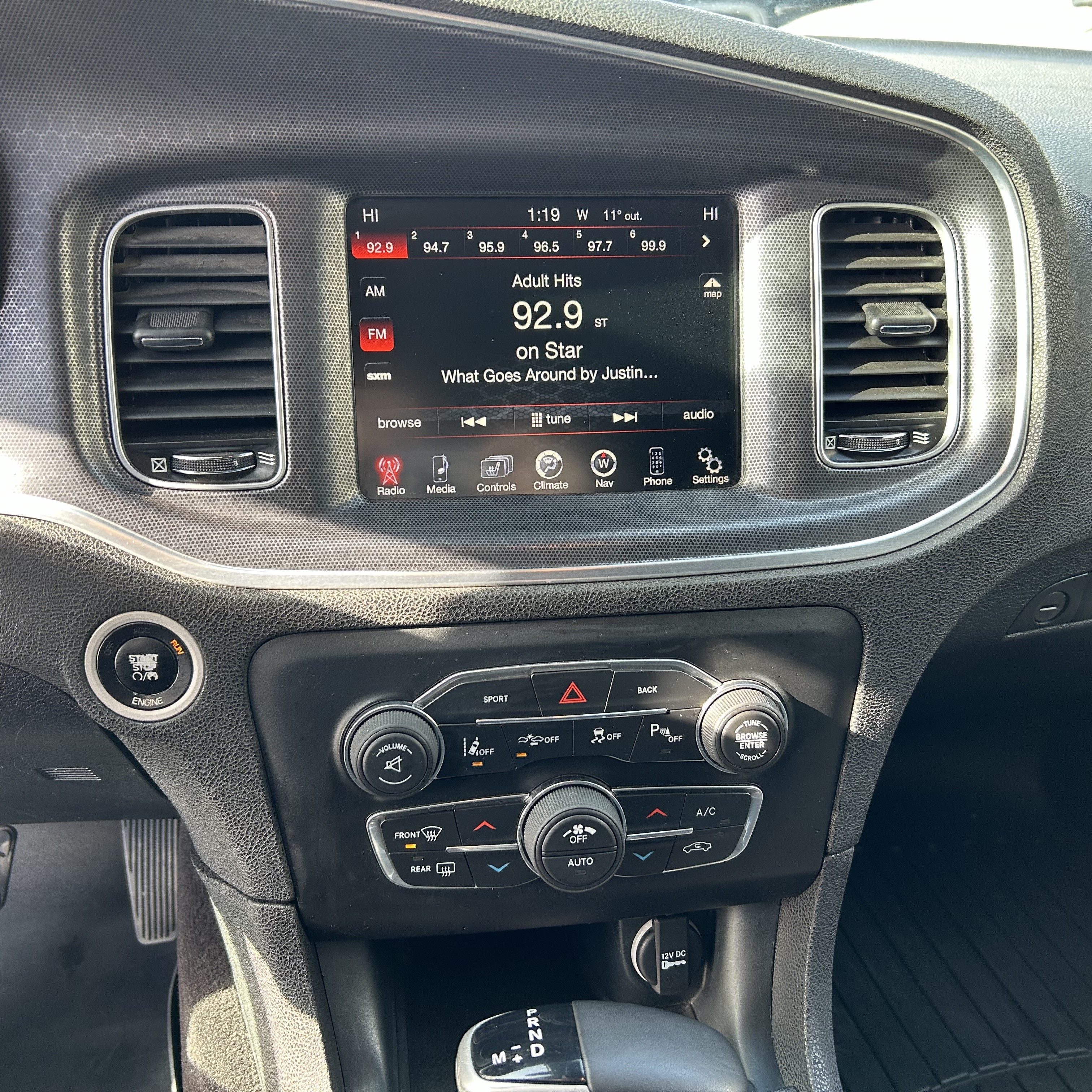 individual car image