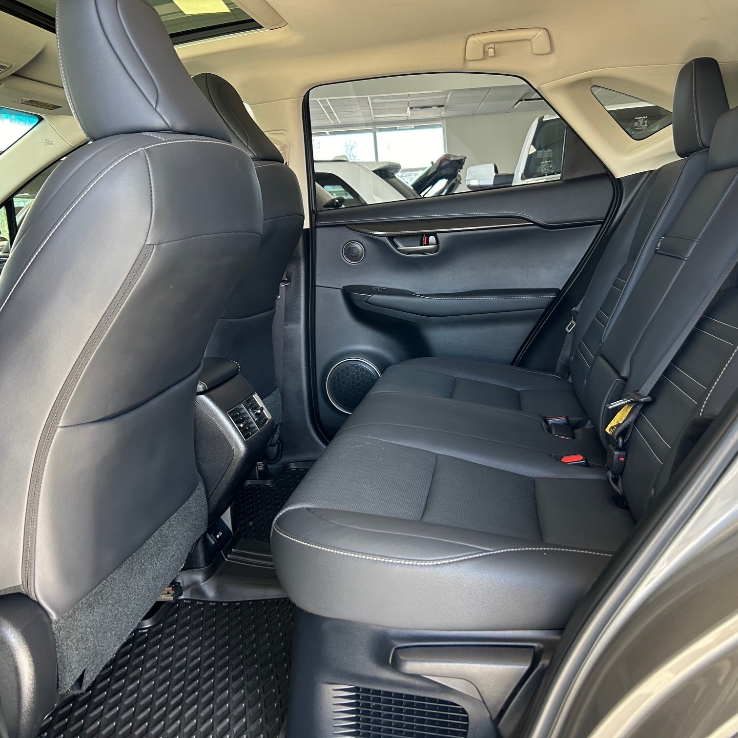individual car image