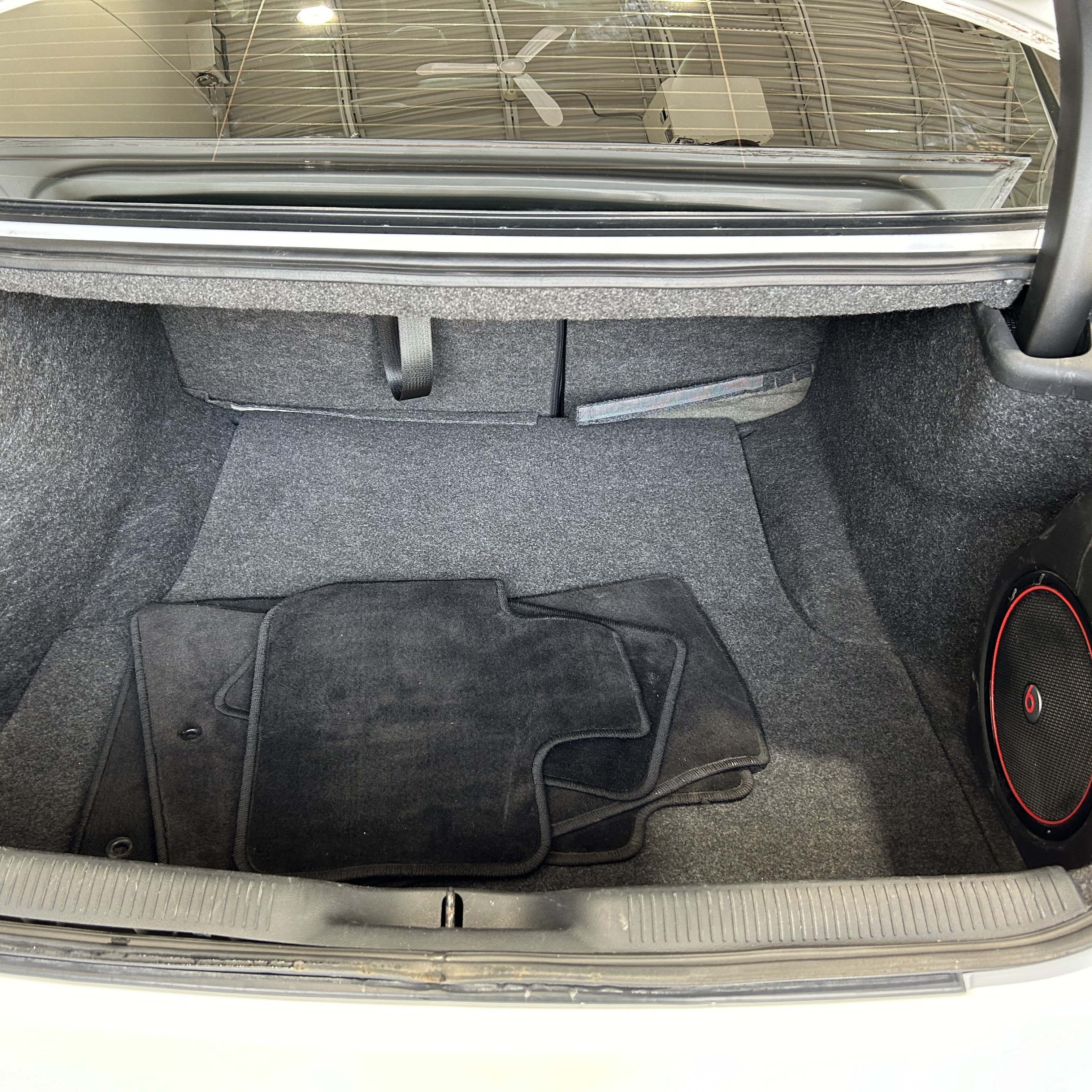 car_image
