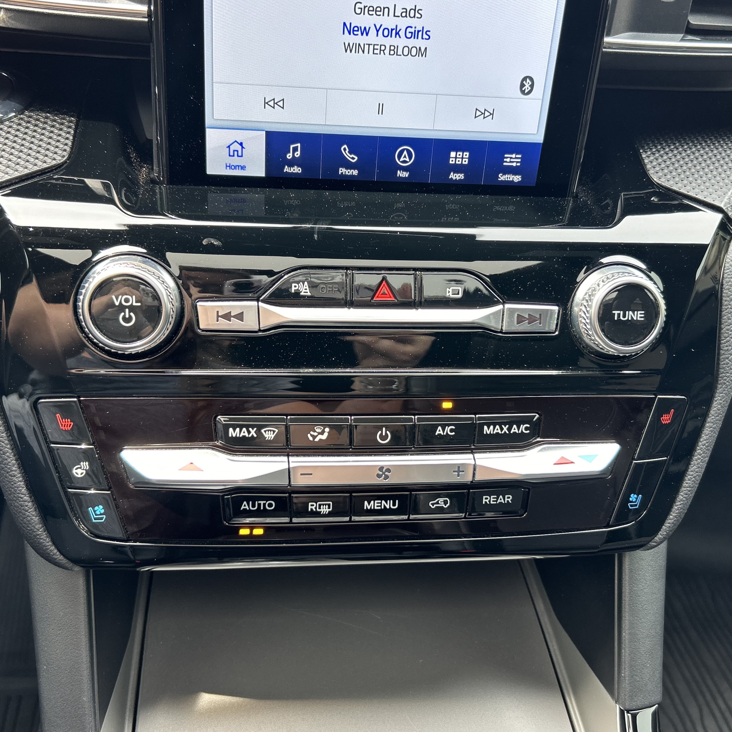individual car image