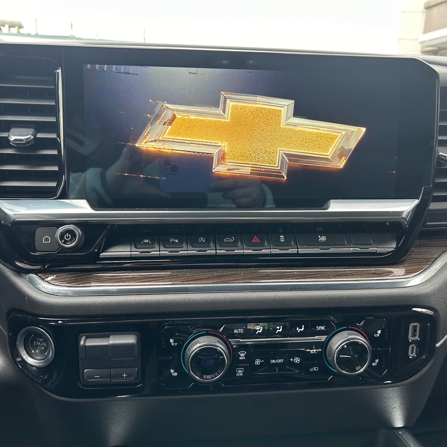 individual car image